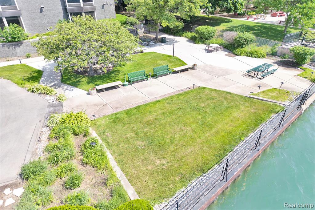 8200 E Jefferson Ave, 1610, Detroit, MI 48214 — Photo 70