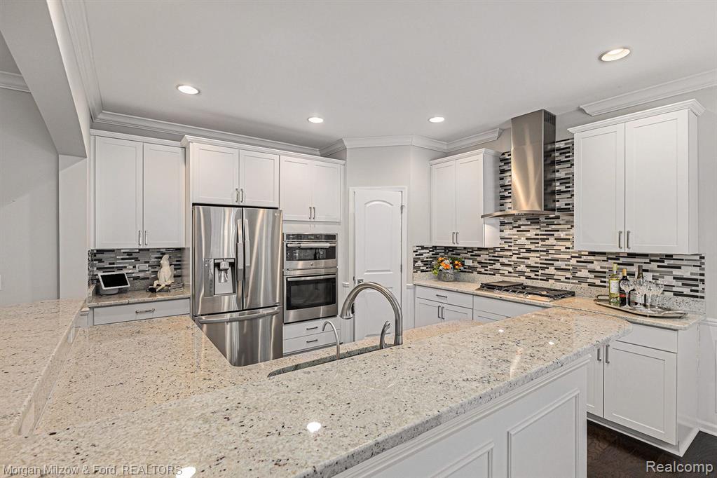 5516 Woodfall Road, Clarkston, MI 48348 — Photo 8