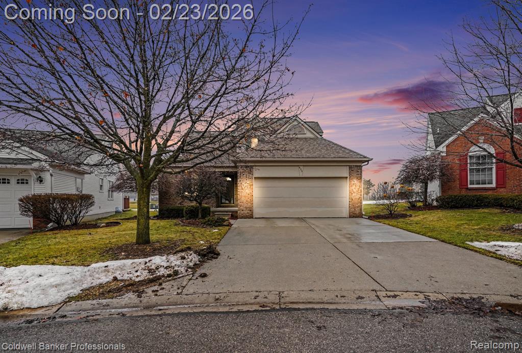 625 Rolling Hills Lane, Lapeer, MI 48446 — front exterior