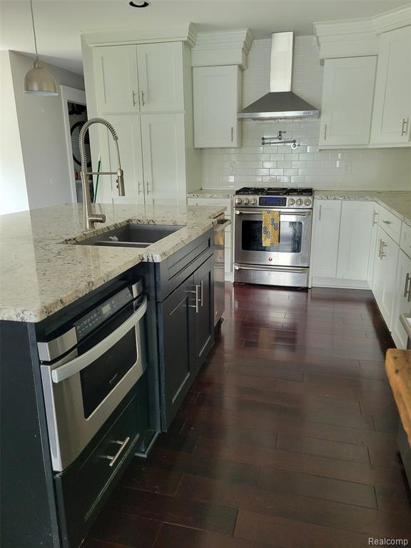 9635 Norman Road, Clarkston, MI 48348 — Photo 15