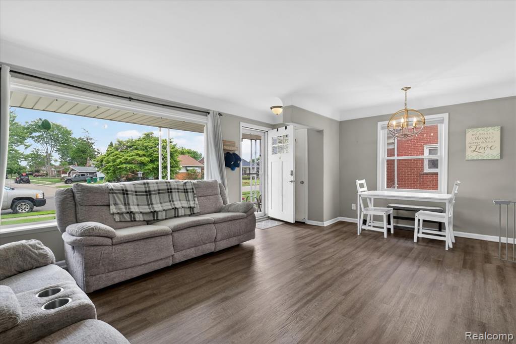 6601 Elizabeth Street, Garden City, MI — Photo 5