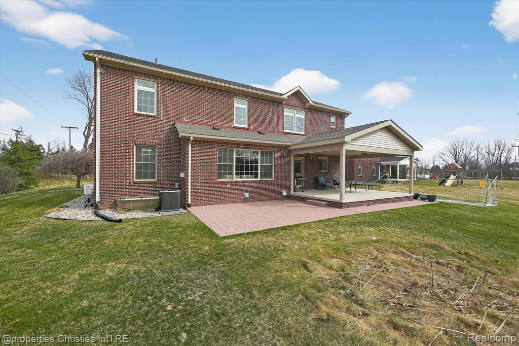 46625 Saltz Road, Canton, MI 48187 — Photo 57