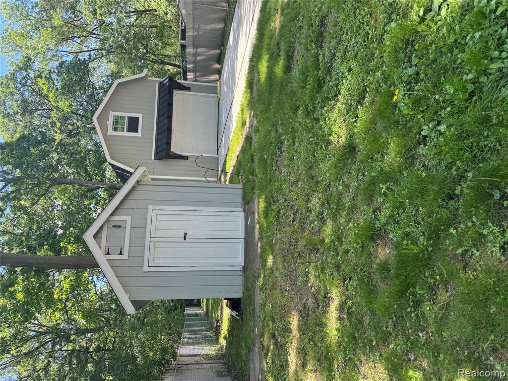 4247 Laforest Drive, Waterford, MI 48329 — Photo 3
