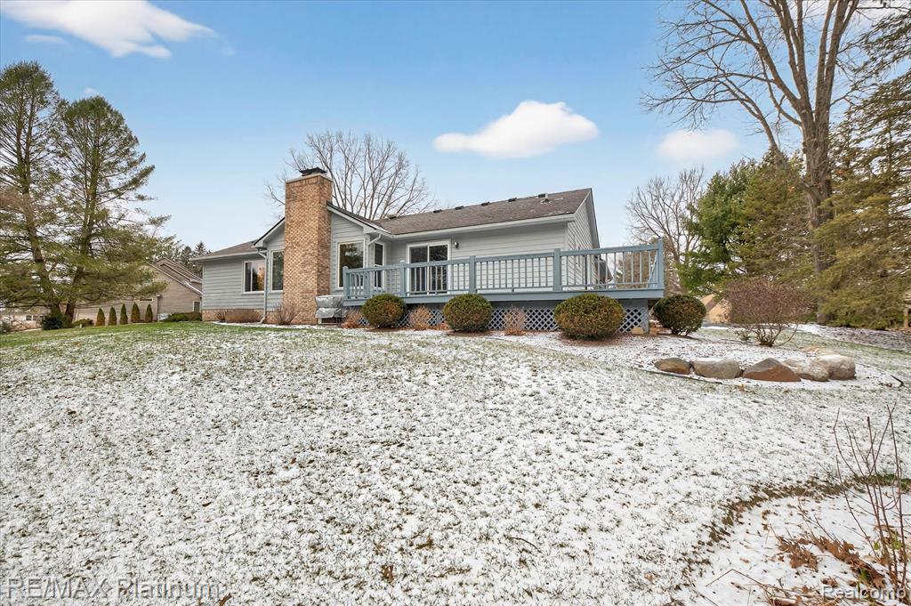 10696 Parker Court, South Lyon, MI 48178 — Photo 27