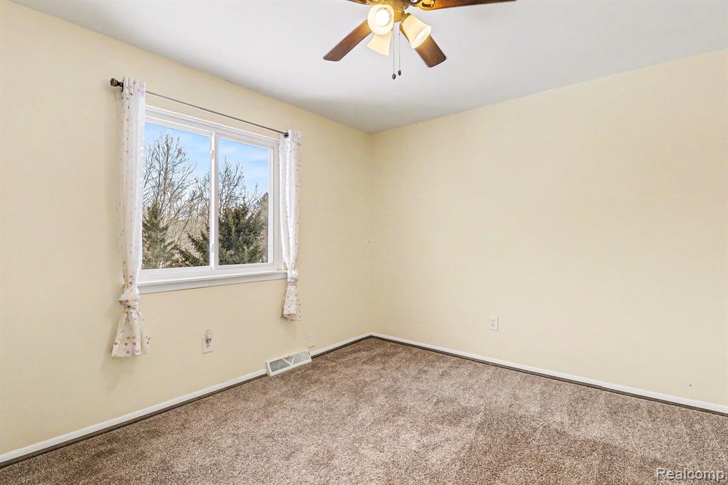 205 Gerst Road, Leonard, MI 48367 — Photo 12