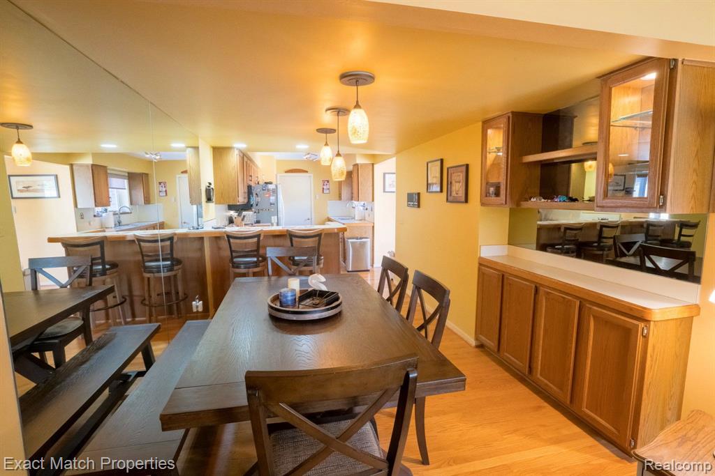 6896 NORTHCREST Way E, 15, Clarkston, MI — Photo 25