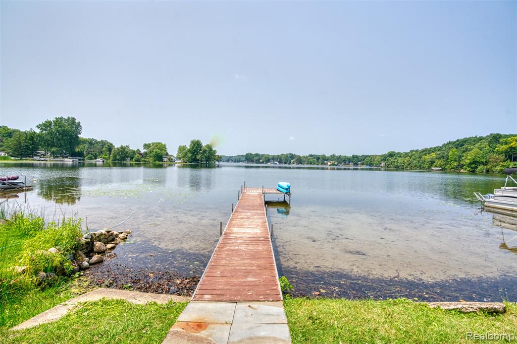 13414 N Lake Road, Gregory, MI 48137 — Photo 24