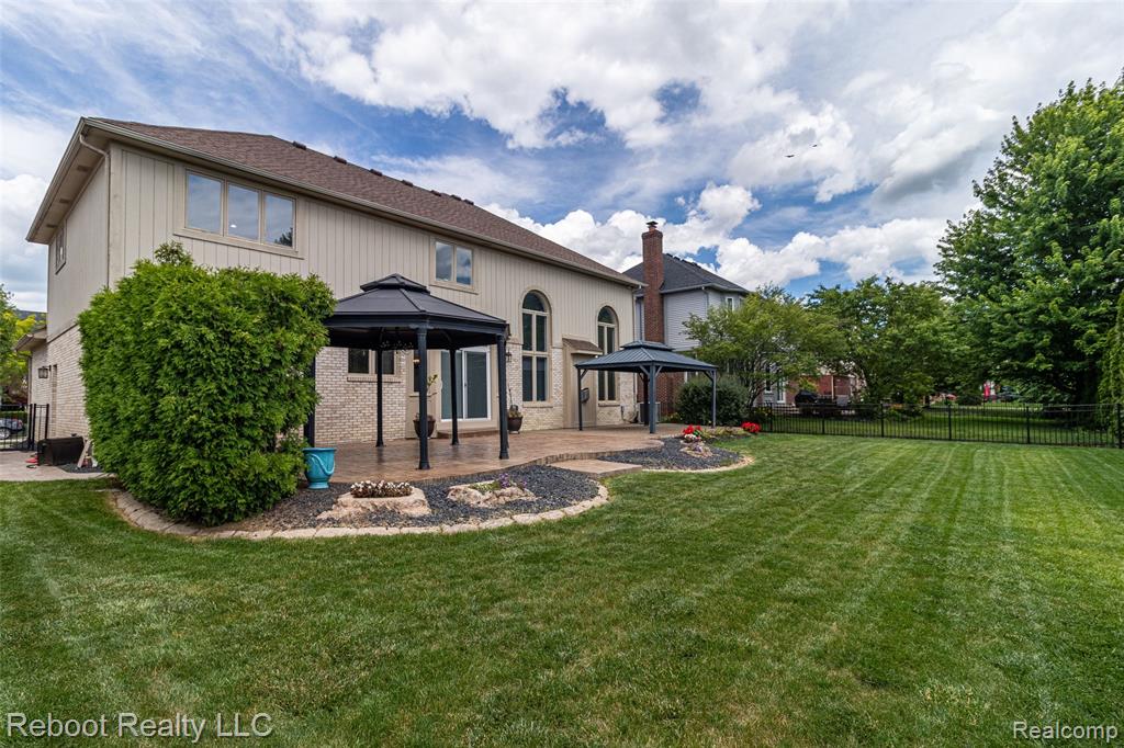 21294 Ascot Drive, Macomb, MI 48044 — Photo 86