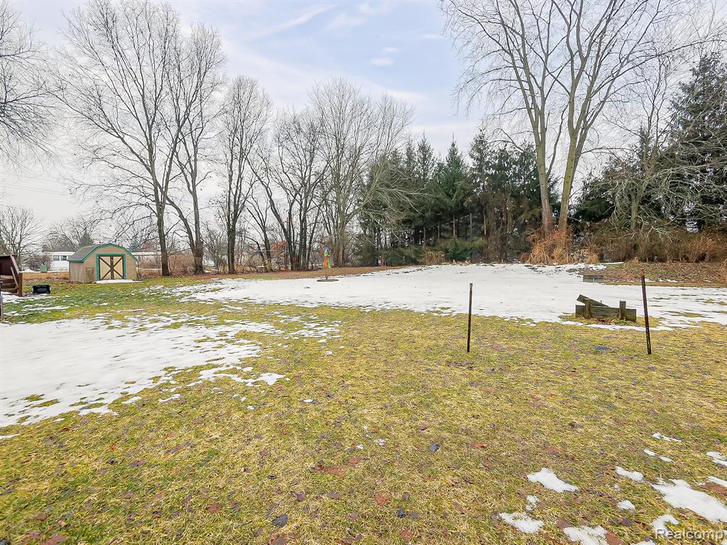 2015 Plum Street, Clarkston, MI 48348 — Photo 39