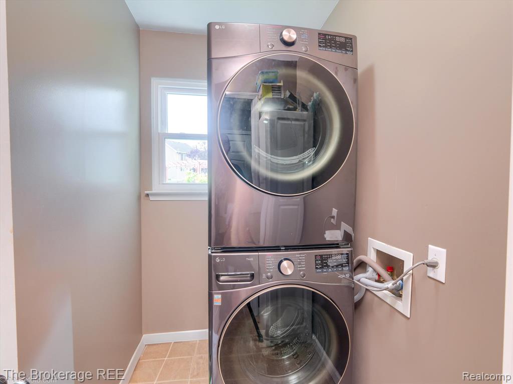 822 Alana Court, Davison, MI 48423 — Photo 23
