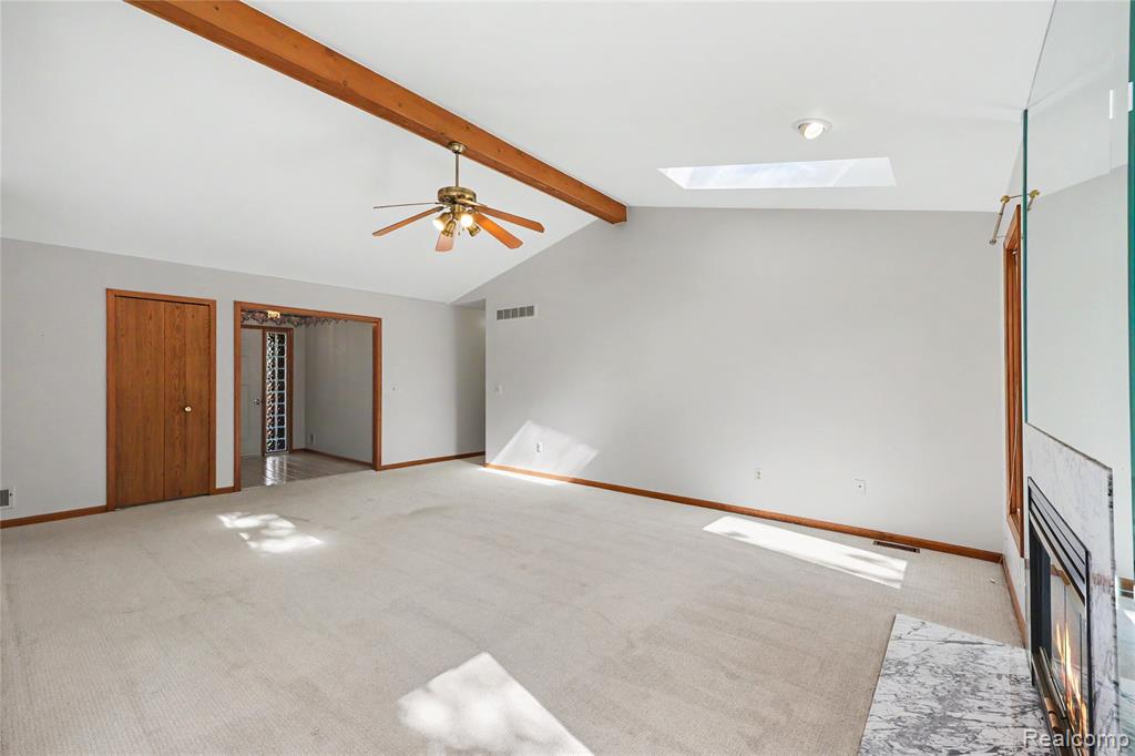 41302 Fortuna Drive E, Clinton Twp, MI 48038 — Photo 8