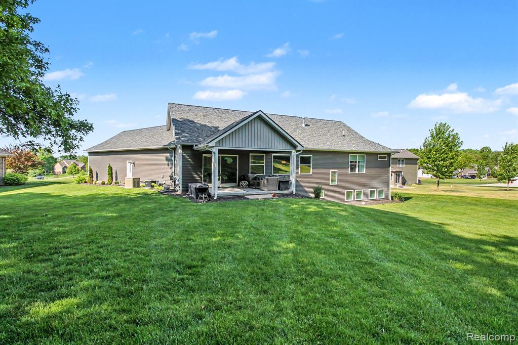 4112 Prairie Rose Drive, Howell, MI 48843 — Photo 38