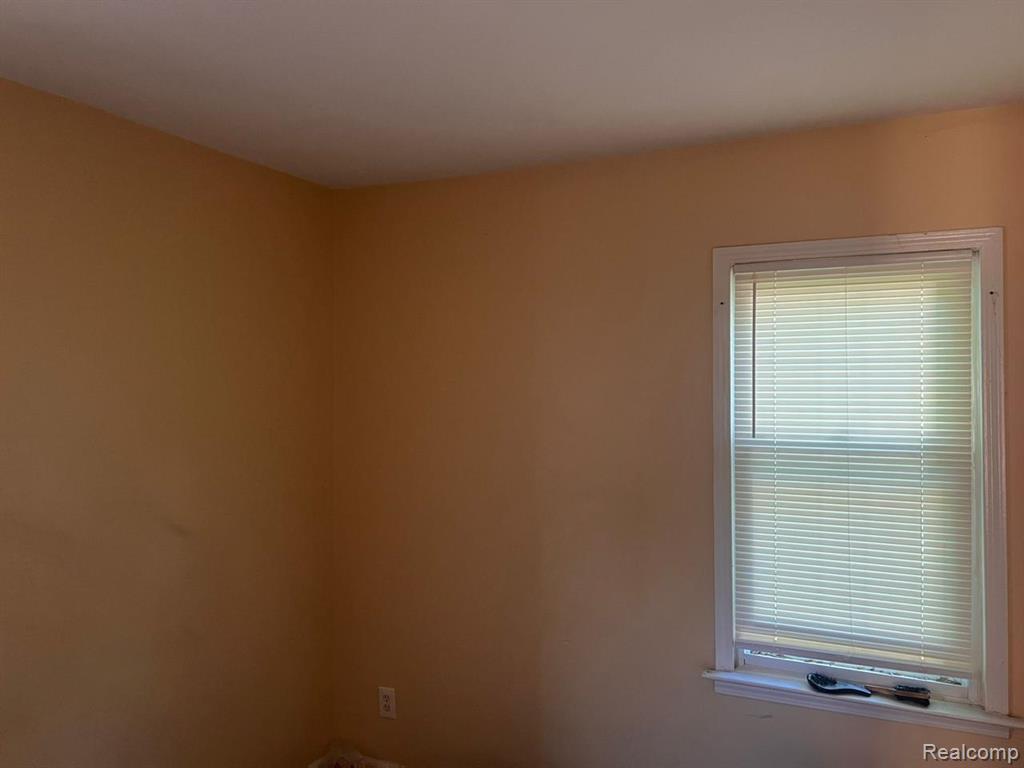 9910 Coyle Street, Detroit, MI 48227 — Photo 5