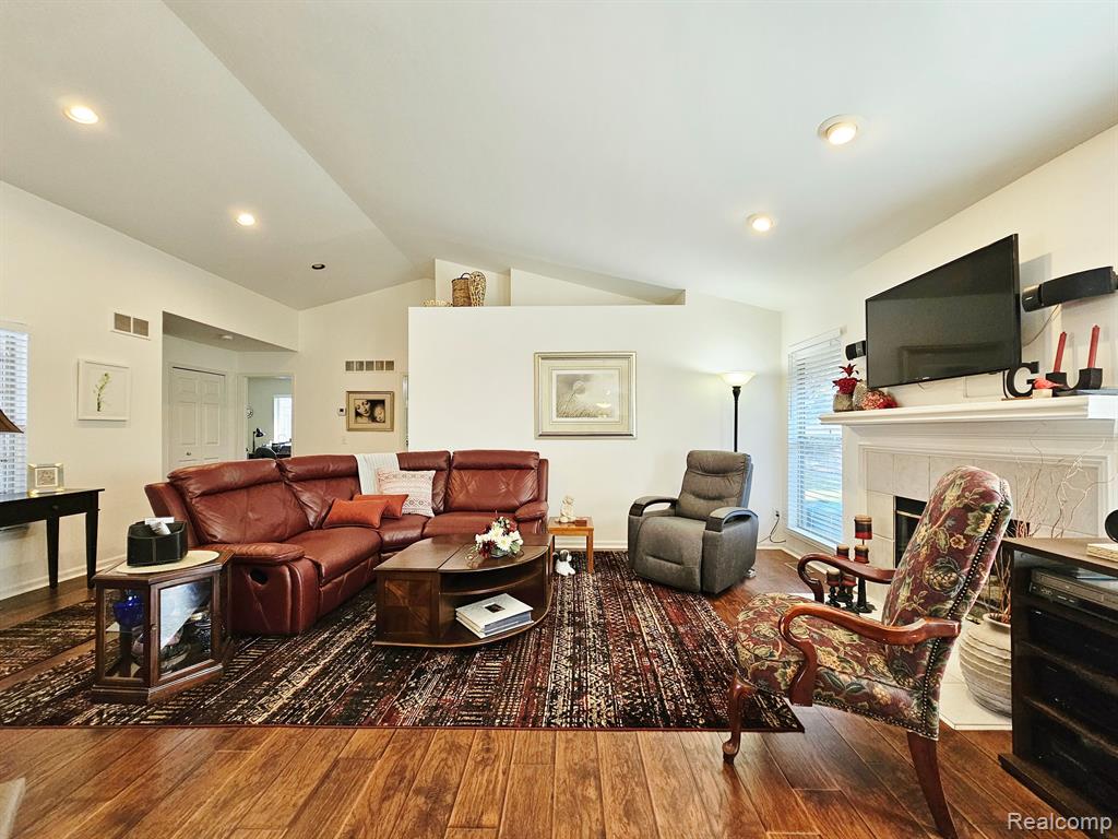 51549 HICKORY Lane, Macomb, MI 48042 — Photo 5