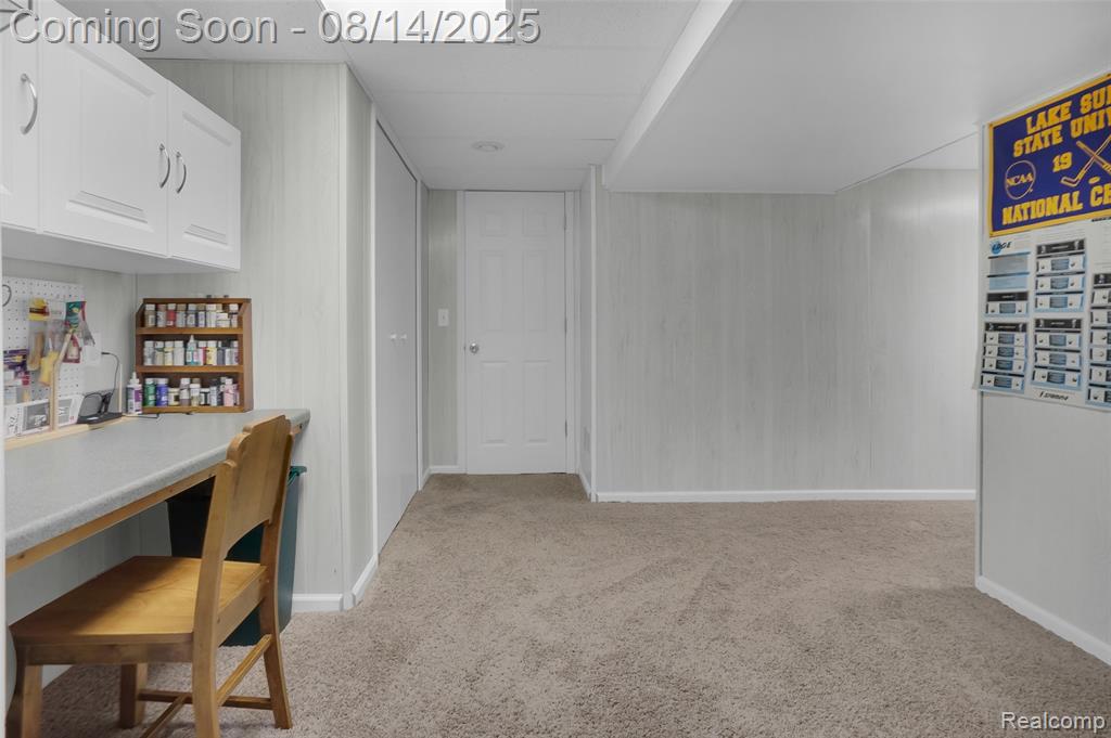 399 Silvervale Drive, Rochester Hills, MI 48309 — Photo 31