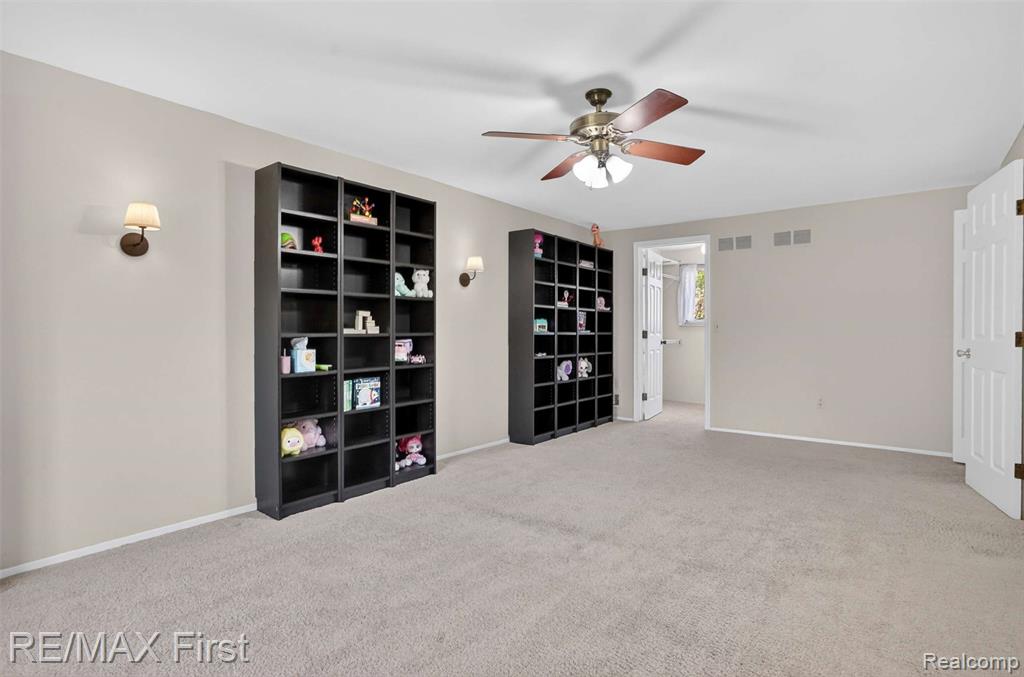 3660 Old Creek Road Road, 36, Troy, MI 48084 — Photo 19