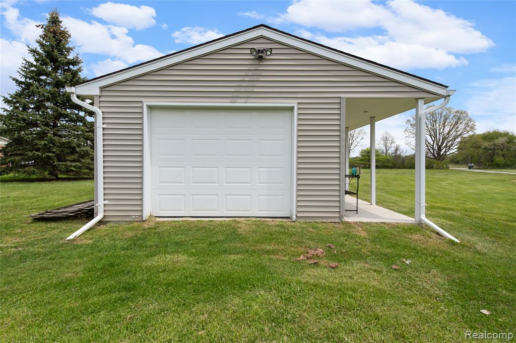 2209 Berville Road, Allenton, MI 48002 — Photo 33