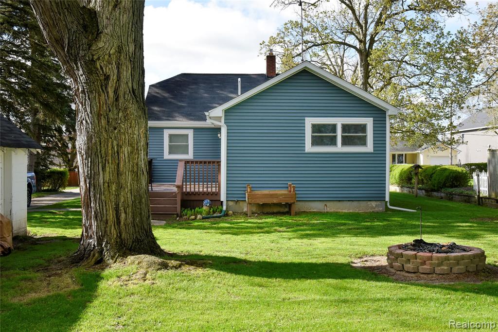 6530 Ellsworth Street, Marlette, MI 48453 — Photo 4