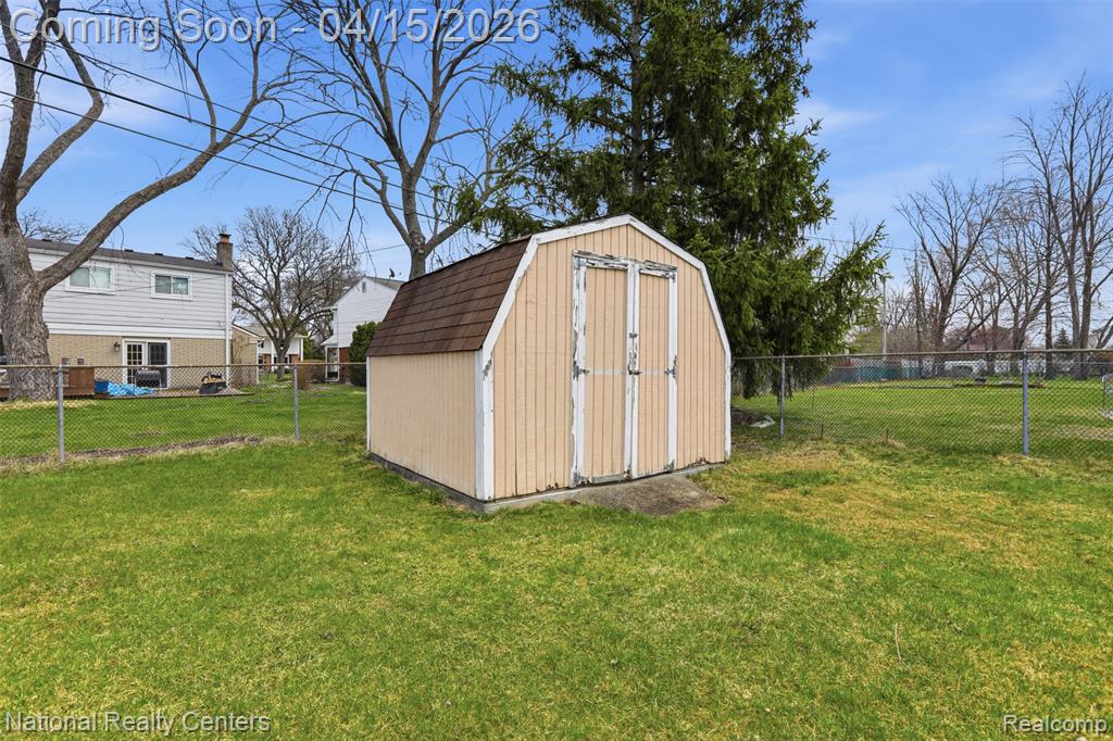 5358 Church Hill Drive, Troy, MI 48085 — Photo 35