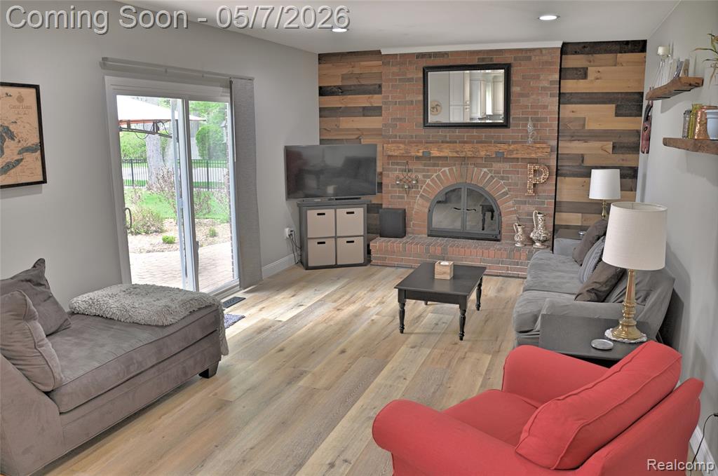 5443 English Drive, Troy, MI 48085 — Photo 6