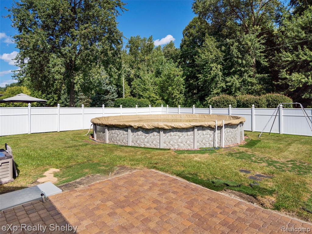 54256 Oconee Drive, Macomb, MI 48042 — Photo 30