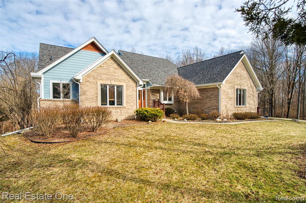 167 Forest Valley Court, Pinckney, MI 48169 — Photo 10