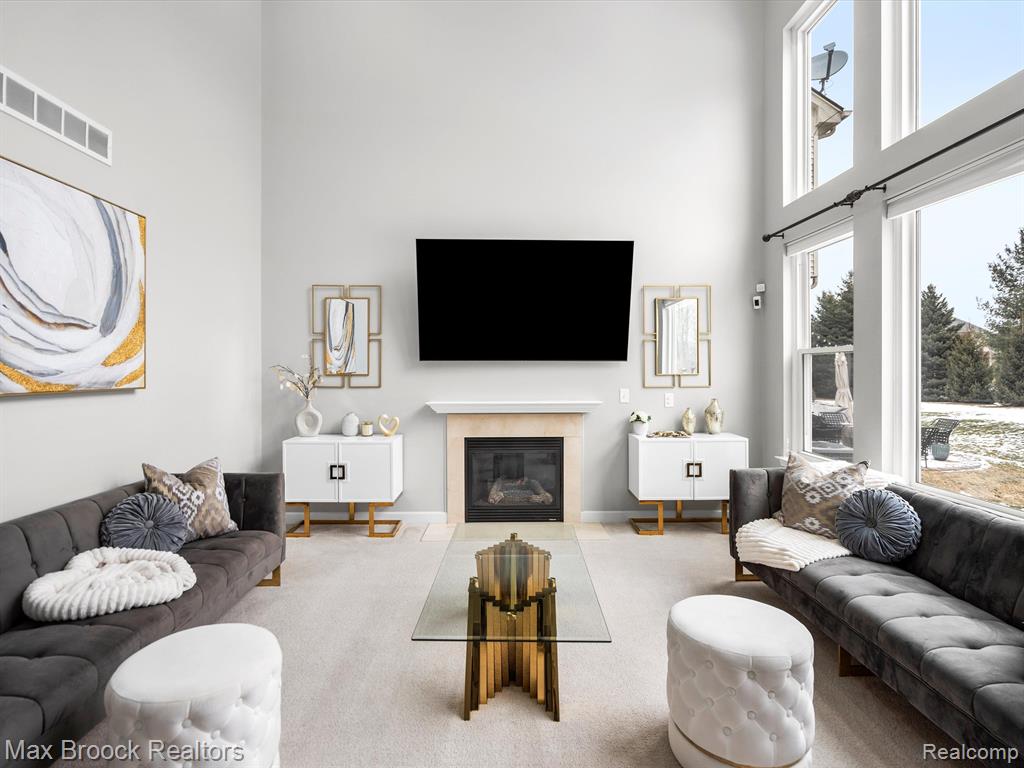 27404 SLOAN Street, Novi, MI — Photo 4