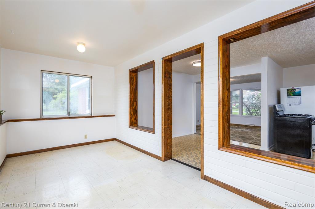 2548 Hearthside Drive, Ypsilanti, MI 48198 — Photo 10