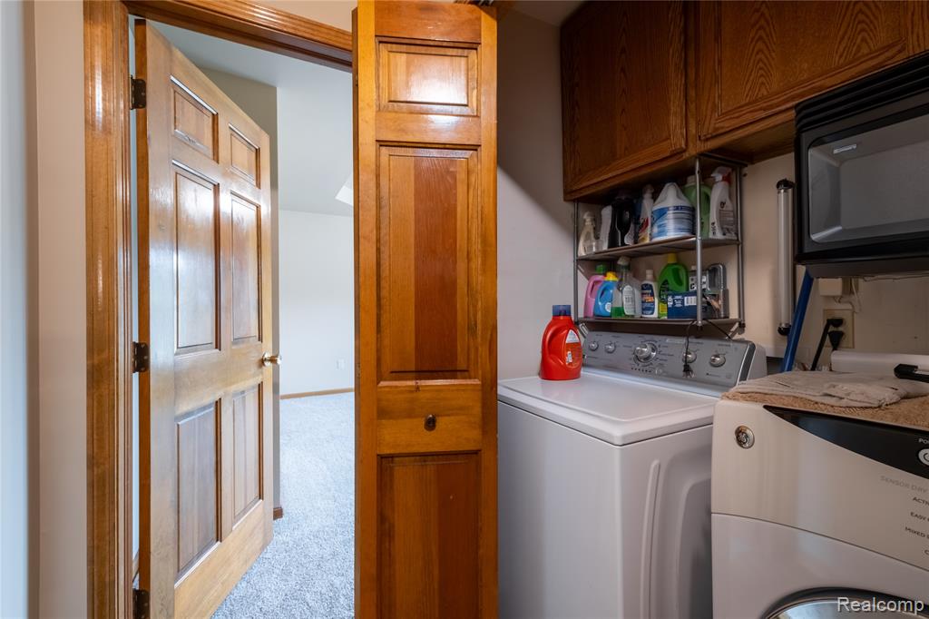5005 Cedarbrook Drive, Saginaw, MI 48603 — Photo 11