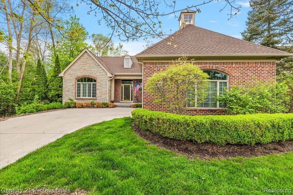 4735 OAKHURST RIDGE Road, Clarkston, MI 48348 — Photo 7