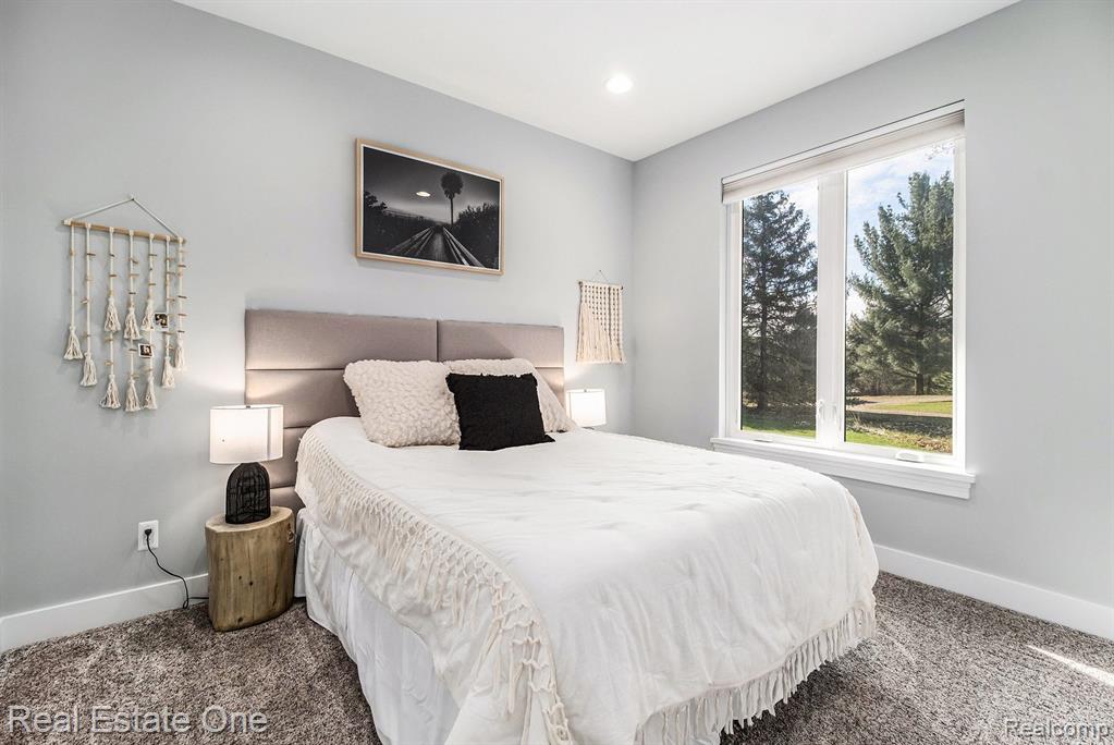8481 Holcomb Road, Clarkston, MI 48348 — Photo 16