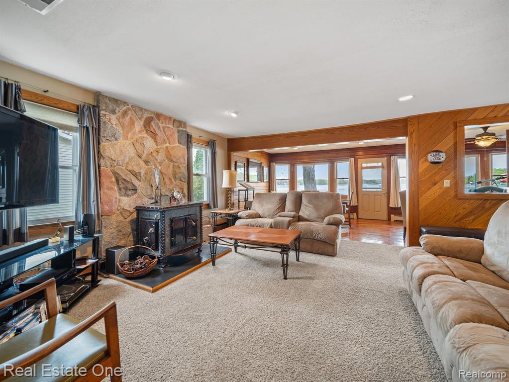 4825 Downing Drive, Pinckney, MI 48169 — Photo 16