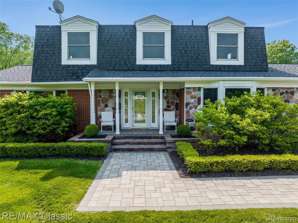 8173 Earhart Road, South Lyon, MI 48178 — Photo 5