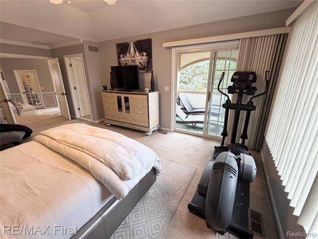 5998 Bella Vista Drive, West Bloomfield, MI — Photo 23