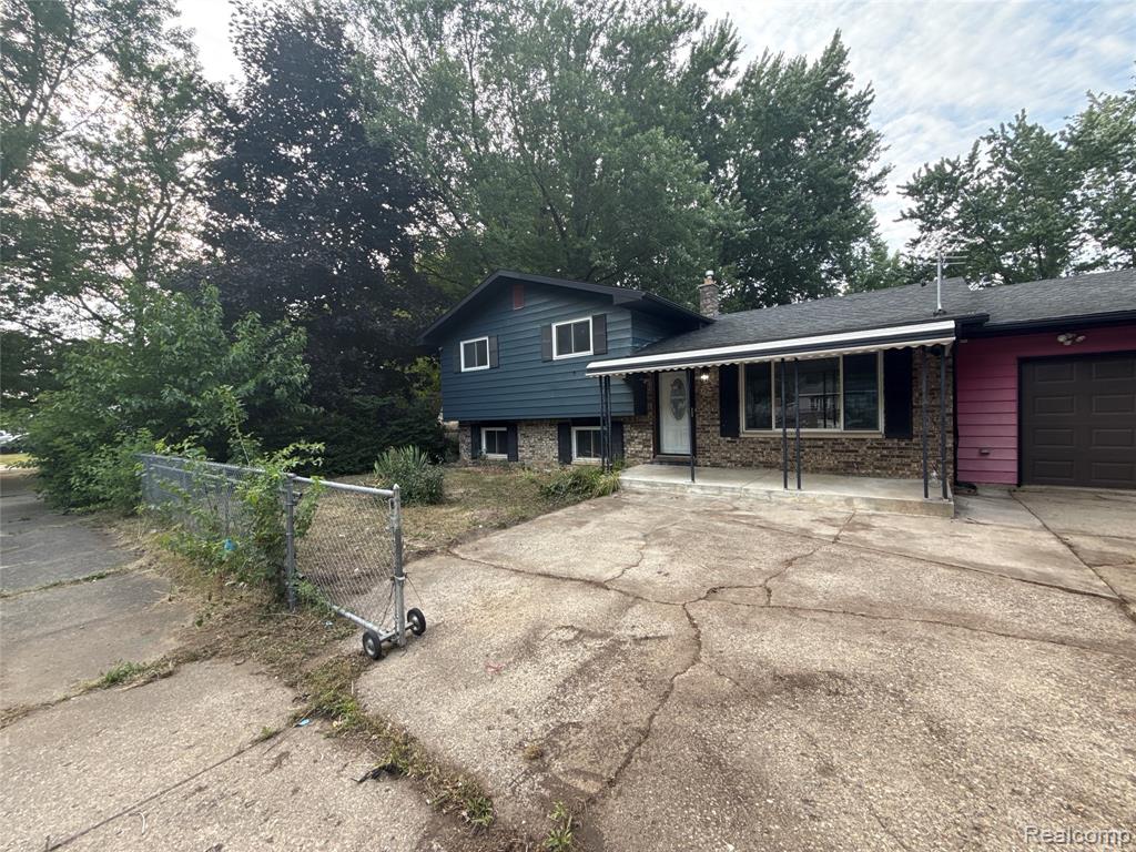 3308 Spring Valley Drive, Flint, MI 48504 — Photo 27
