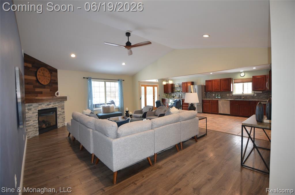 76152 Burman Road E, Richmond, MI 48062 — Photo 10