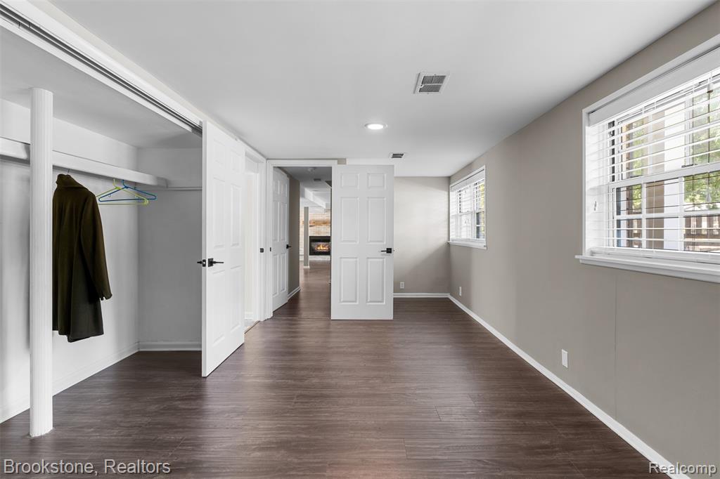 87 E Maryknoll Road, Rochester Hills, MI 48309 — Photo 19