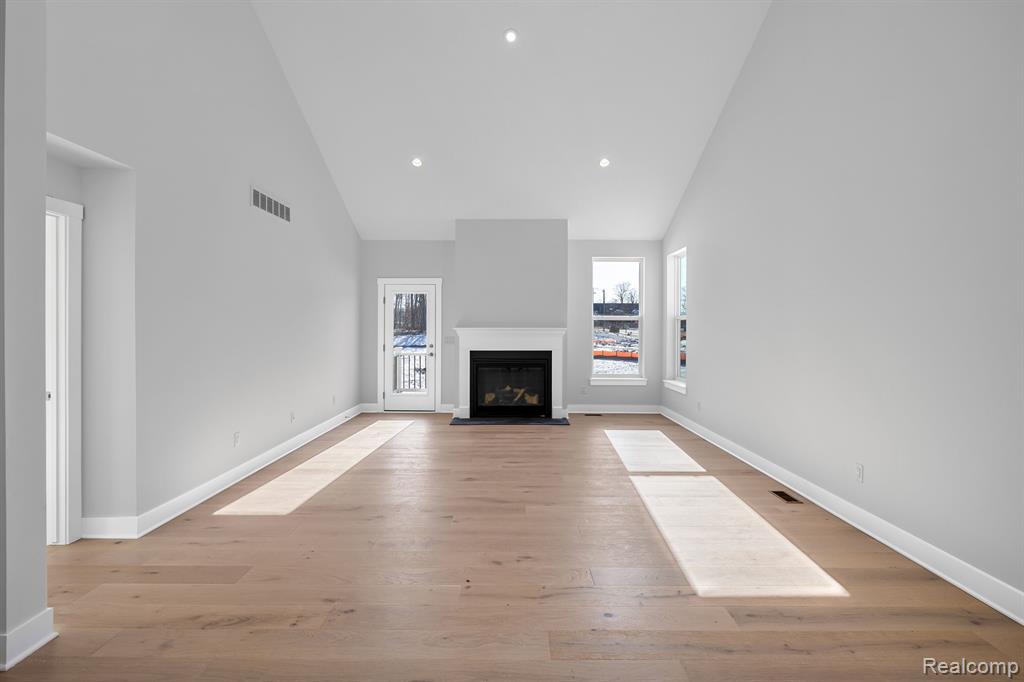 5307 Trail Vista Drive, West Bloomfield, MI — Photo 3