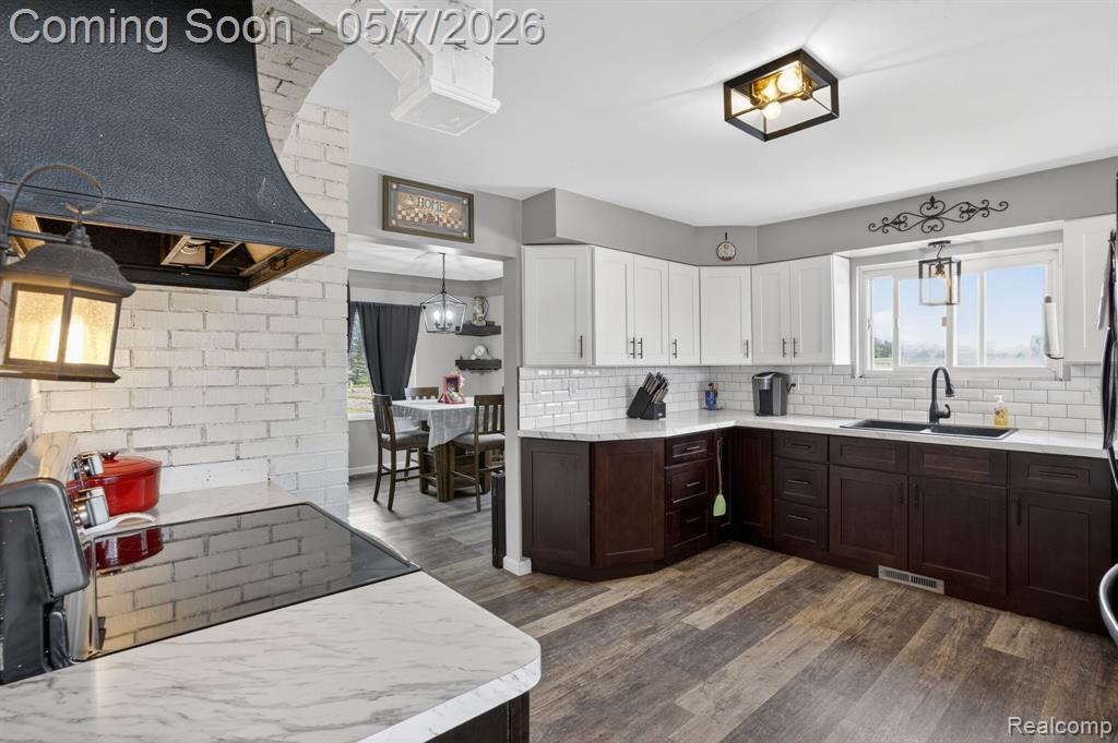 9252 E Brooks Road, Lennon Vlg, MI 48449 — Photo 9