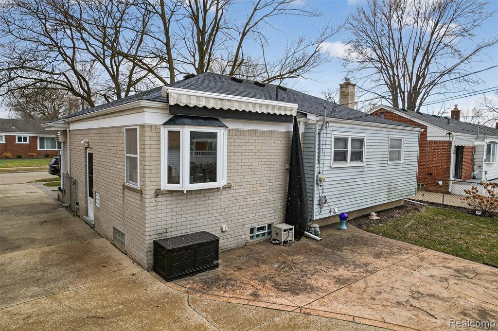 33604 Alvin Street, Garden City, MI — Photo 18