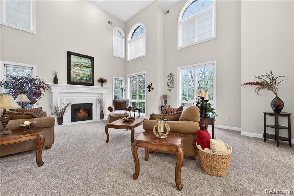 8657 Marquette Drive, Grosse Ile, MI 48138 — Photo 24