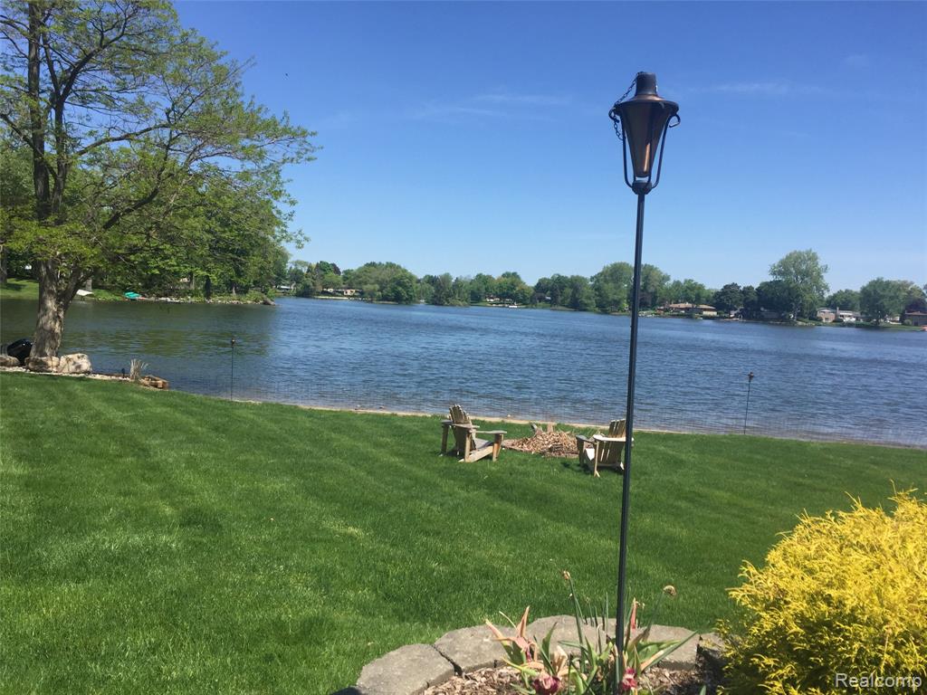 9669 Steephollow Drive, White Lake, MI — Photo 69