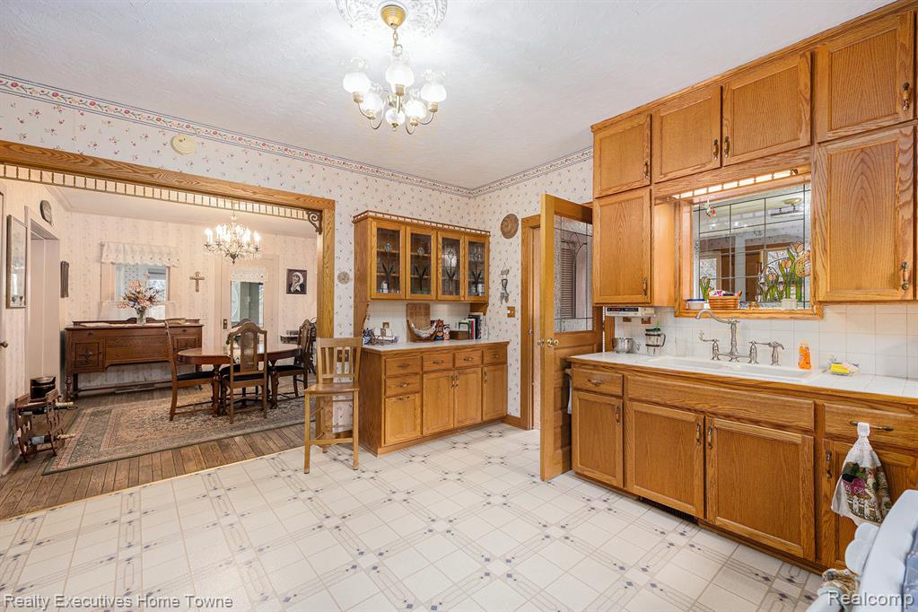 550 E Leonard Road, Leonard, MI 48367 — Photo 12