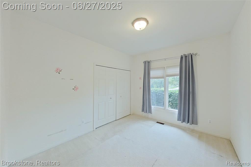 47324 Labana Drive, Canton, MI 48187 — Photo 11
