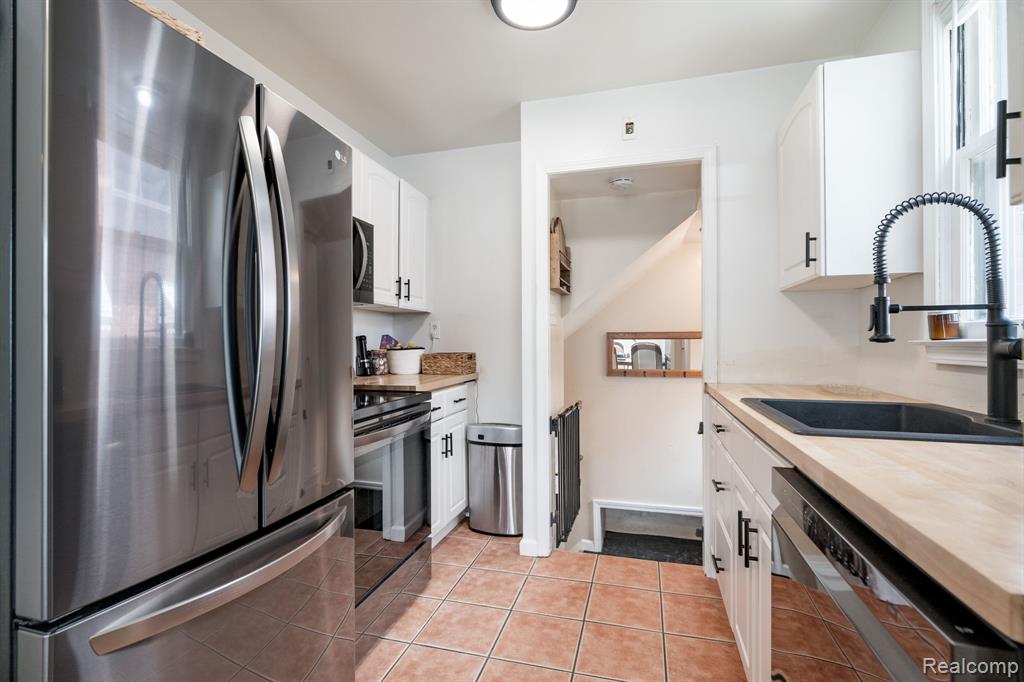 632 S Edison Avenue, Royal Oak, MI 48067 — Photo 14