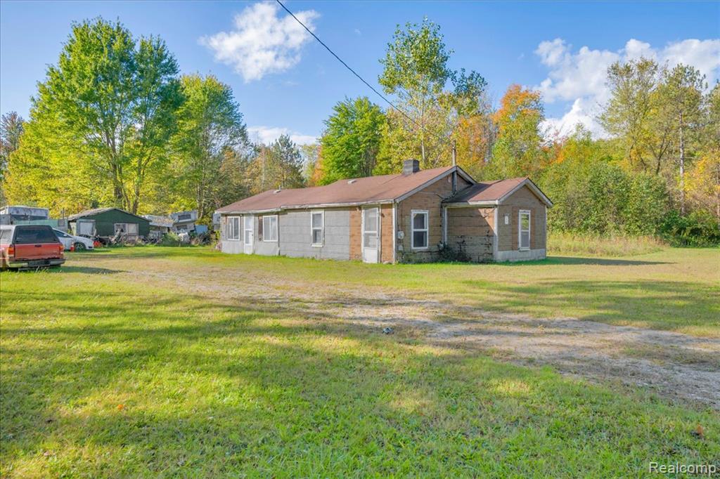 6417 Dove Road, Kimball, MI — Photo 3