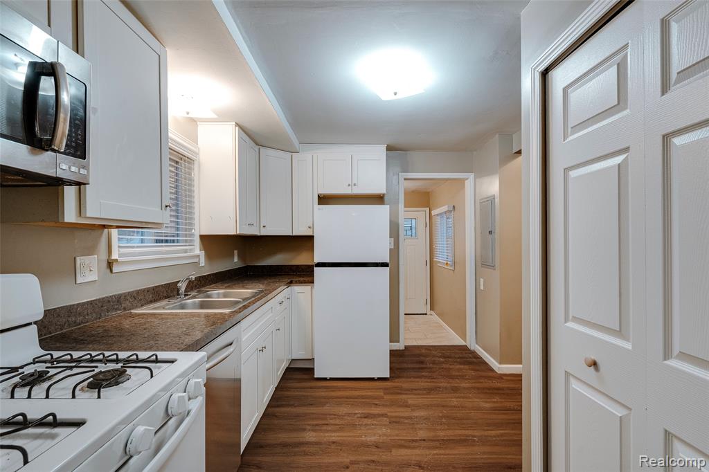 15477 WINSTON, Redford, MI 48239 — Photo 20