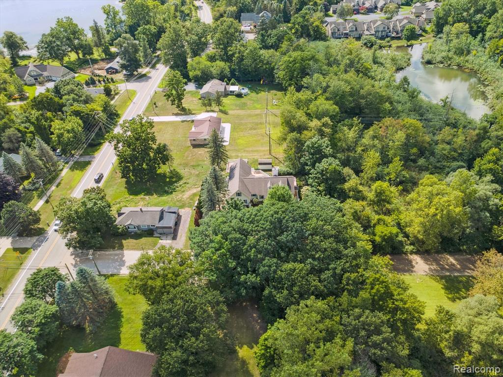 7127 Perry Lake Road, Clarkston, MI — Photo 62