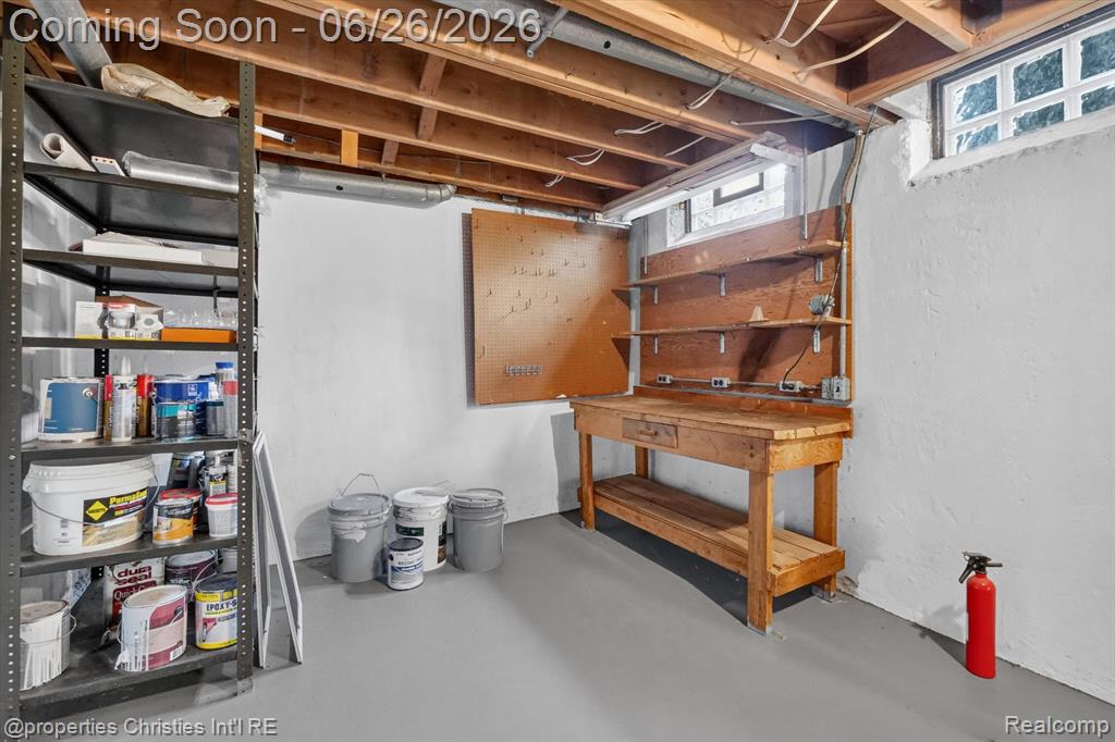 17451 Birwood Avenue, Beverly Hills, MI 48025 — Photo 39