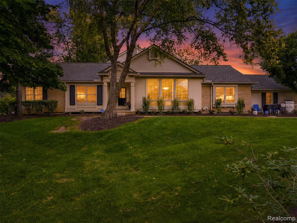 6012 Danbury Court, West Bloomfield, MI — front exterior